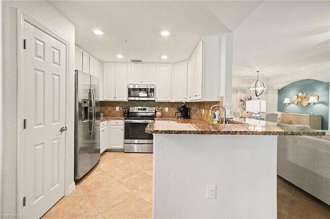 Building Photo - 28050 Cookstown Ct