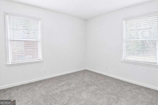 Building Photo - 2191 Greystone Way