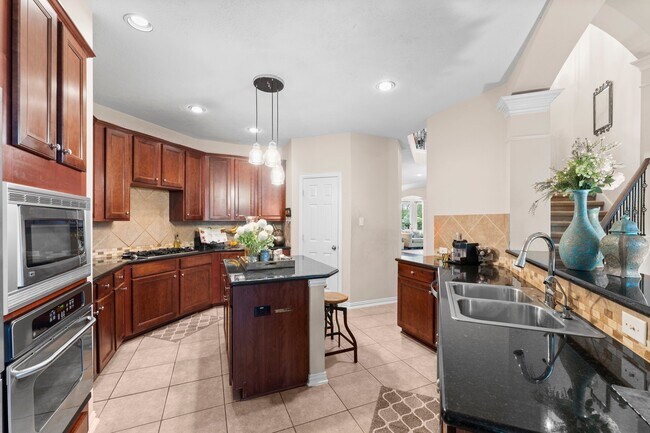 Building Photo - 51 N Scribewood Cir