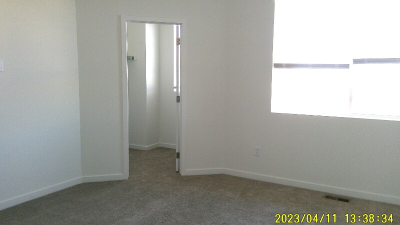 Building Photo - 5375 Euclid Dr