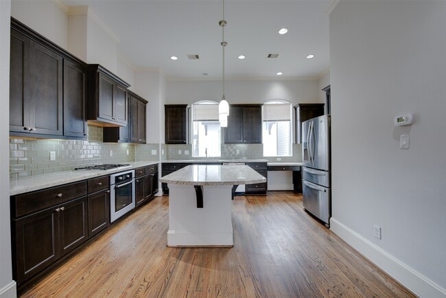 Building Photo - 4203 Feagan St