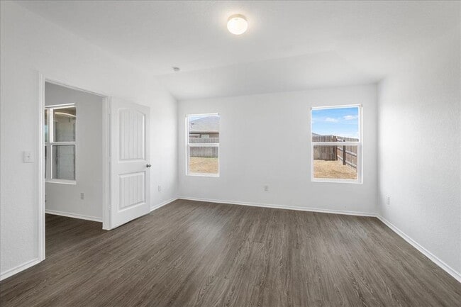 Building Photo - 15116 Custis Ln