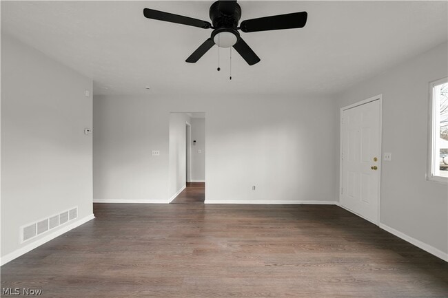 Building Photo - 12114 Milligan Ave