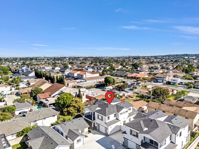 Bird view - 2124 W 238th St