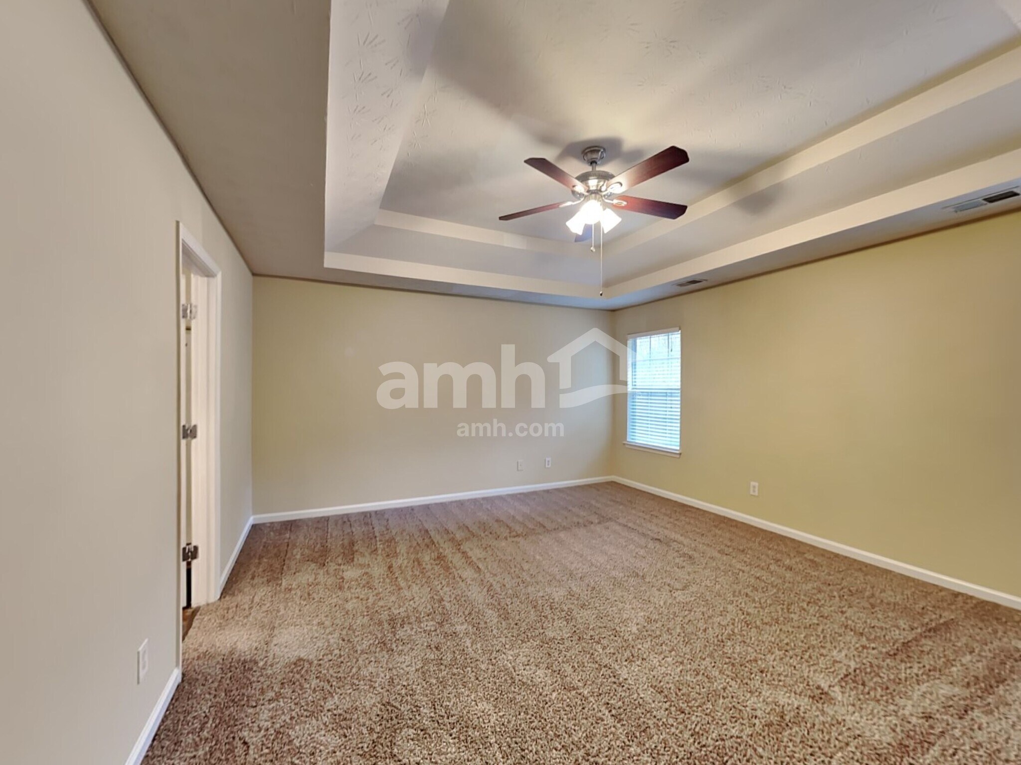 Building Photo - 116 Shadowhill Ln