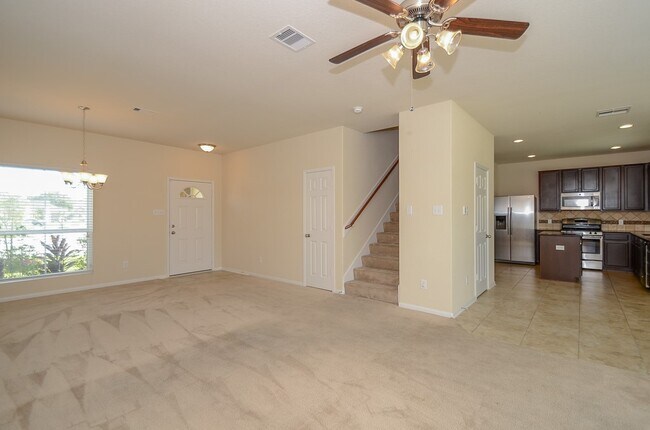 Building Photo - 14935 Vinegrove Falls Ct