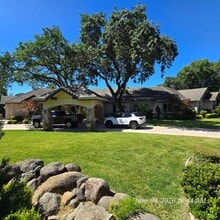 Building Photo - 5237 Sunridge Dr