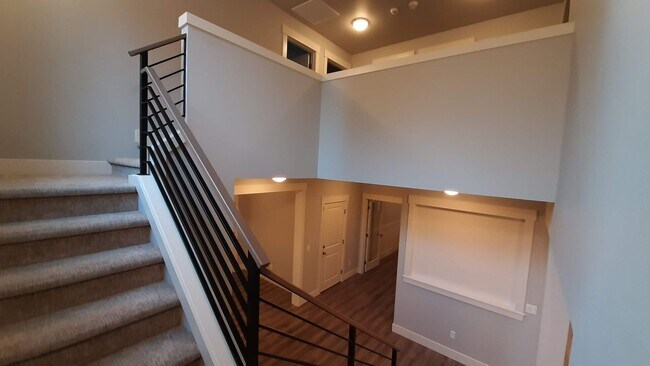 Building Photo - Magnificent Gig Harbor 4 Bed Home For Rent