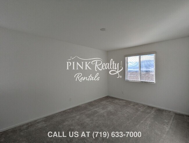 Building Photo - 8021 Buffalo Horn Dr