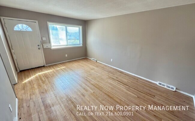Building Photo - 16709 Palda Dr
