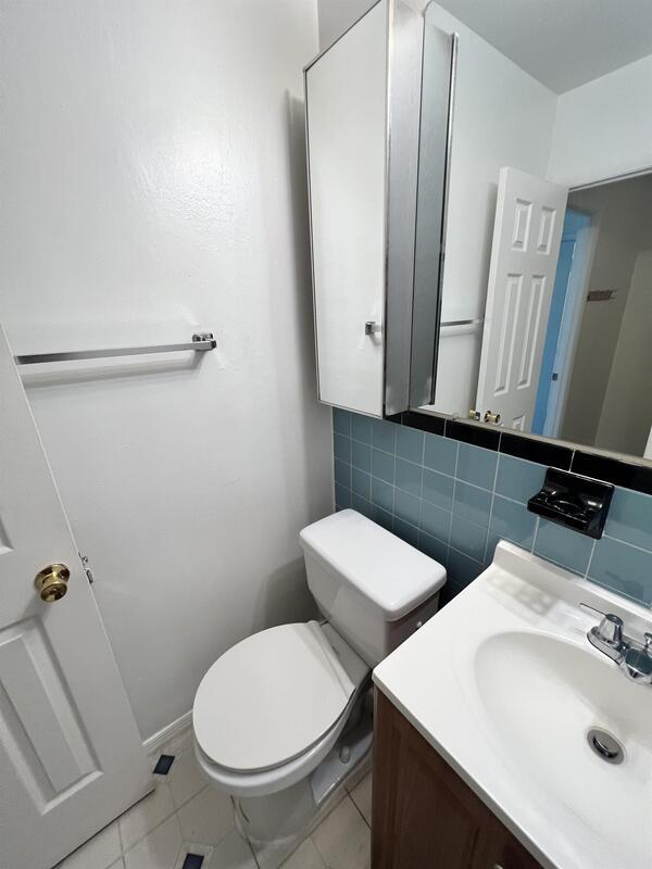 Building Photo - 3811 Swann Rd