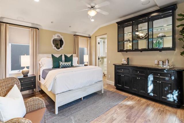 Building Photo - 8405 El Paseo Grande