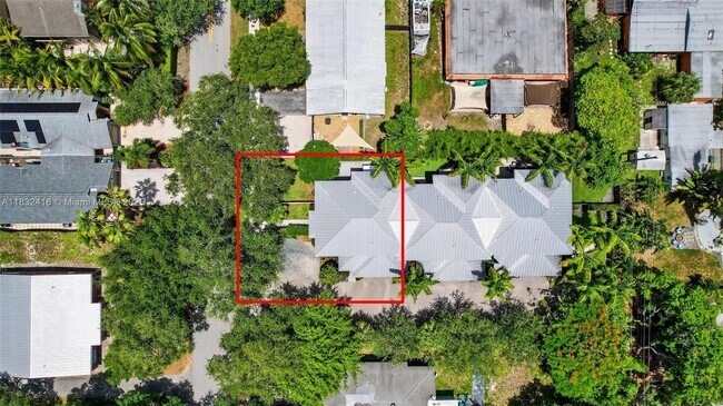 Building Photo - 608 SW 15th St