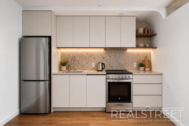 Building Photo - LUXURY 1 BED FLEX IN AN AMENITY PACKED BUILDING IN BUSHWICK