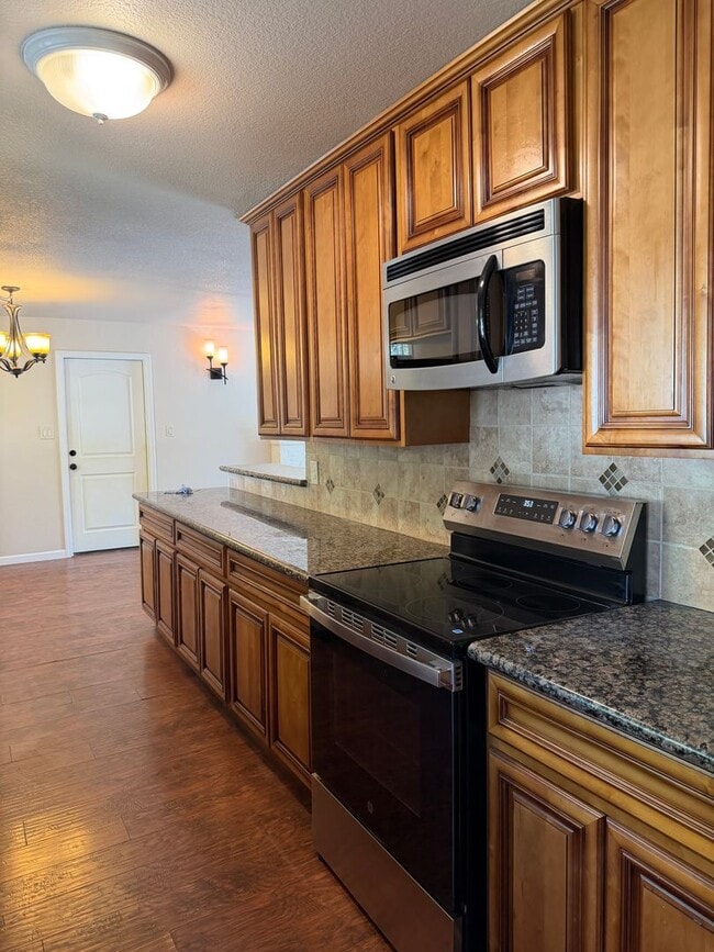 Building Photo - Beautifully Remodeled Single-Story Home with Huge Backyard & RV Access!