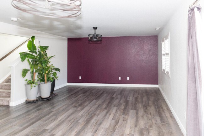 Building Photo - 10744 Traders Pkwy
