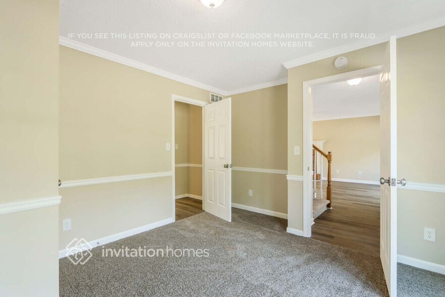 Building Photo - 4923 Harrington Pl