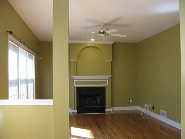 Building Photo - 5465 Derby Chase Ct