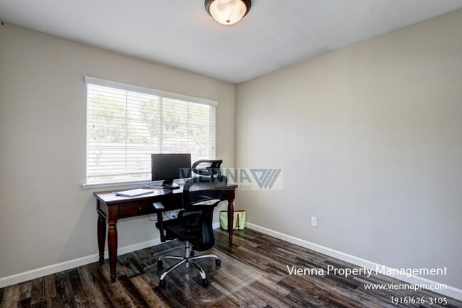 Building Photo - 5360 Delta Dr