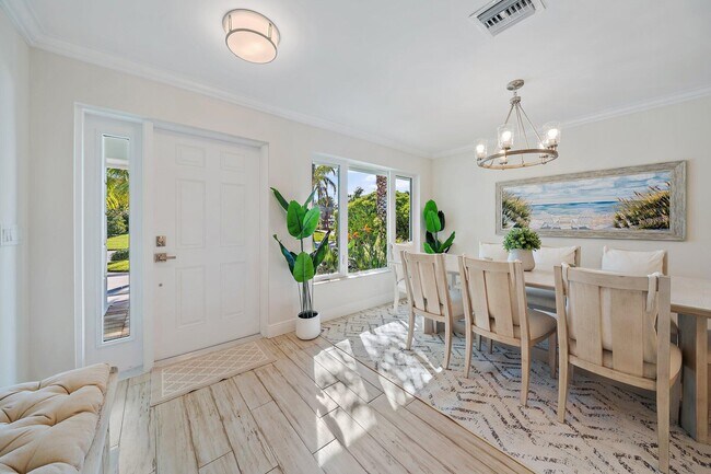 Building Photo - 500 Sunrise Way