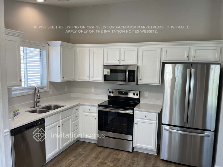 Building Photo - 10125 Orchard Grass Ct