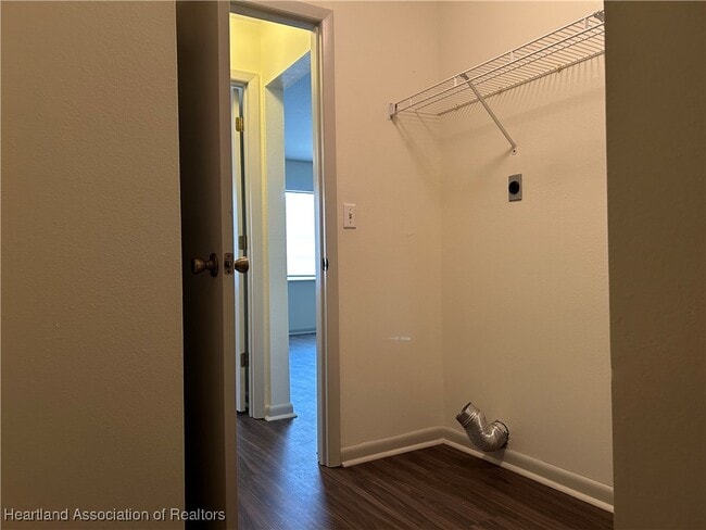 Building Photo - 4800 Cadagua Dr