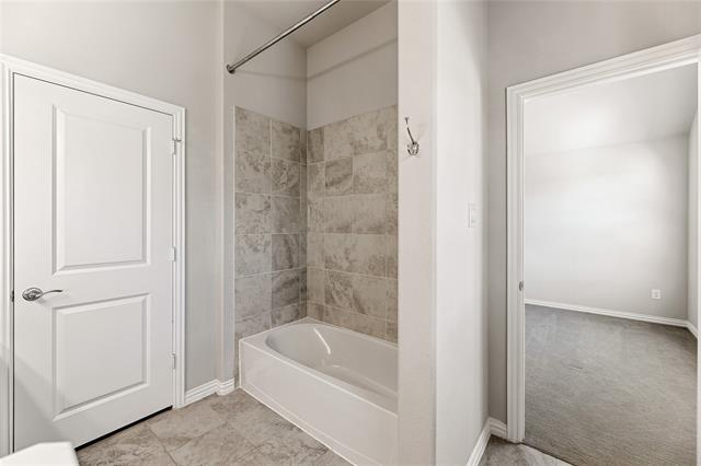 Building Photo - 5517 Liberty Dr