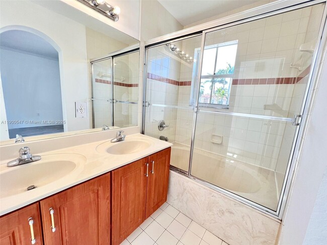 Building Photo - 12804 SW 31st St