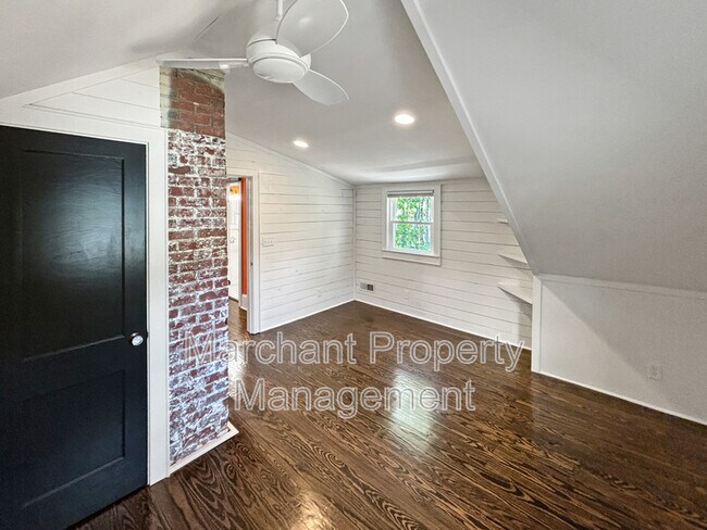 Building Photo - 312 Briarcliff Dr