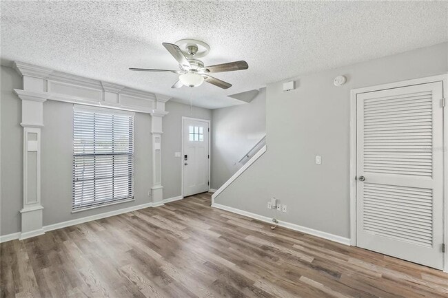 Building Photo - 1059 Apollo Beach Blvd
