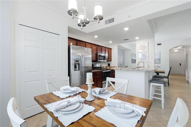 Building Photo - 16804 Vardon Ter