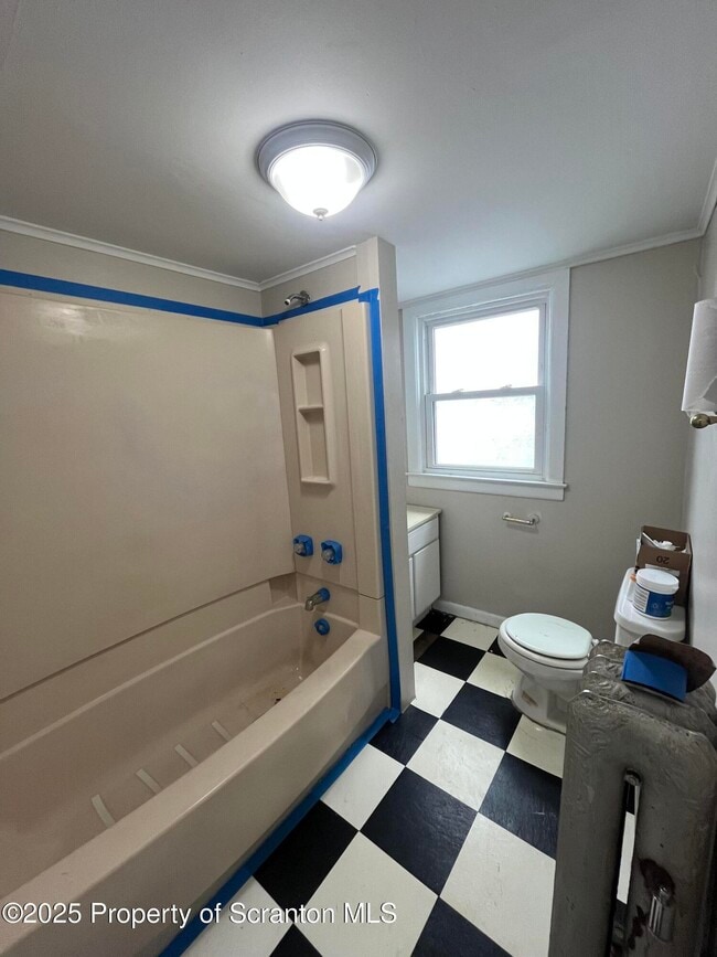 Building Photo - 304 Pittston Ave