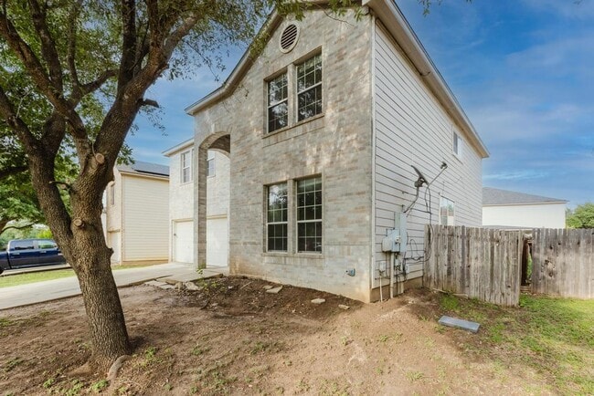 Building Photo - 8011 Running Water Dr