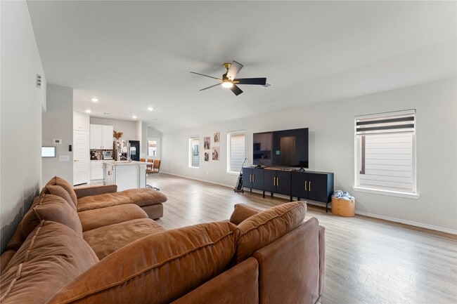 Building Photo - 2034 Brixham Bluff Ln