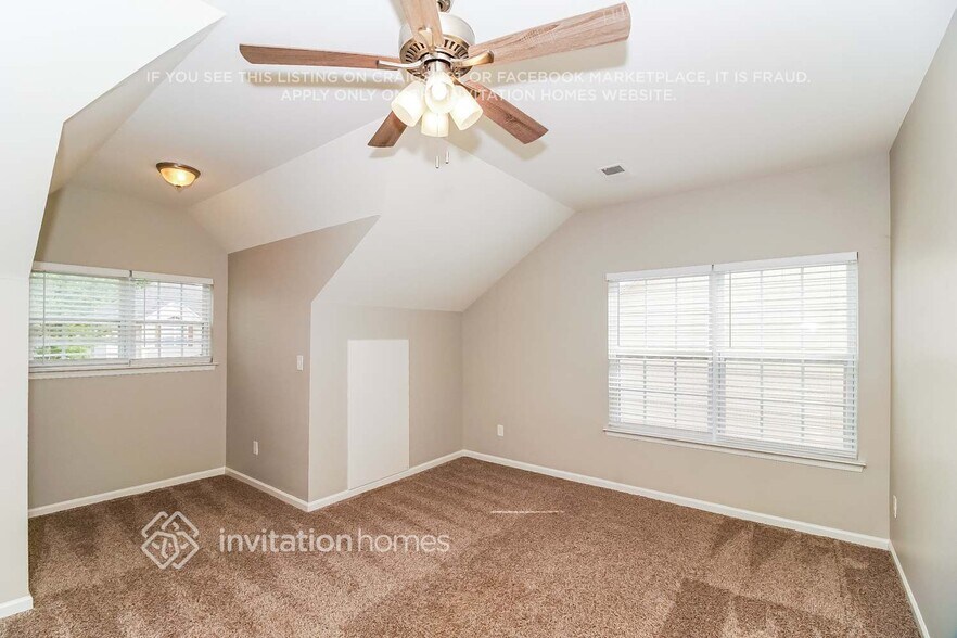 Building Photo - 11422 Sidney Crest Ave
