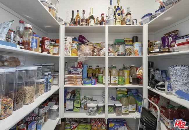 Building Photo - 756 Daniel Freeman Cir