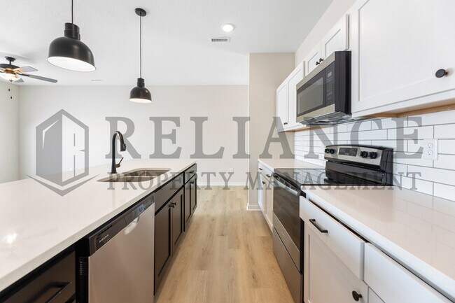 Building Photo - 12422 Blanford St