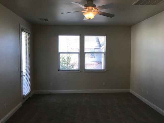 Building Photo - Two Story Home in Somersett Vue Community