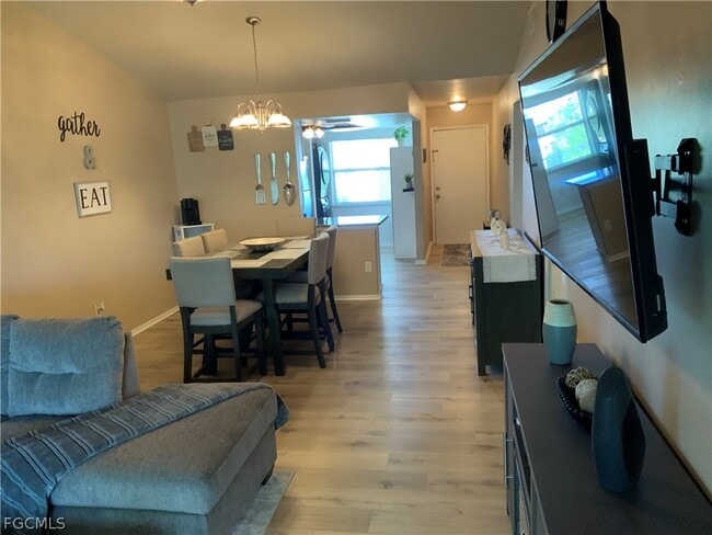 Building Photo - 839 SW 48th Terrace