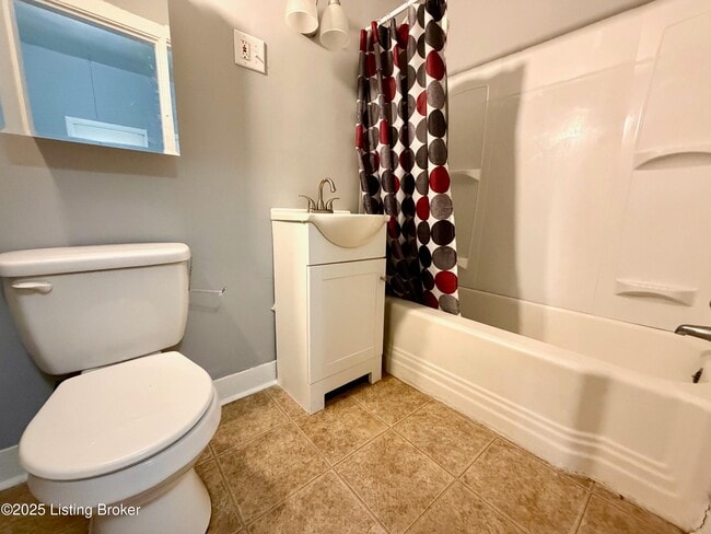 Building Photo - 3755 Southern Pkwy