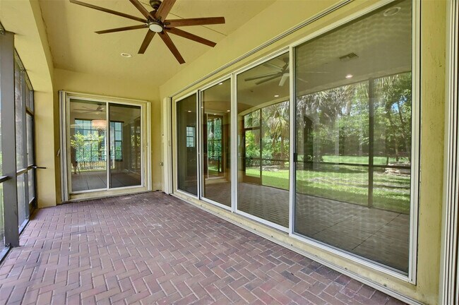 Building Photo - 8290 NW 105th Ln