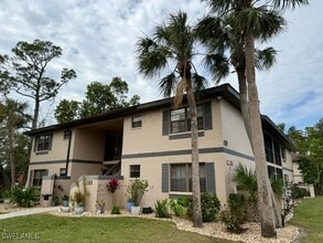Building Photo - Oaks IV - RR203