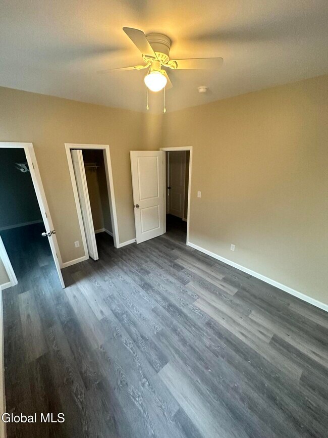 Building Photo - 22 Wilson Ave