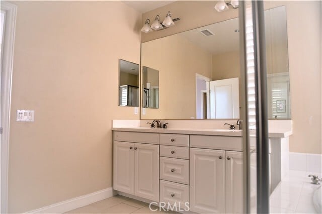 Building Photo - 56 Twin Gables