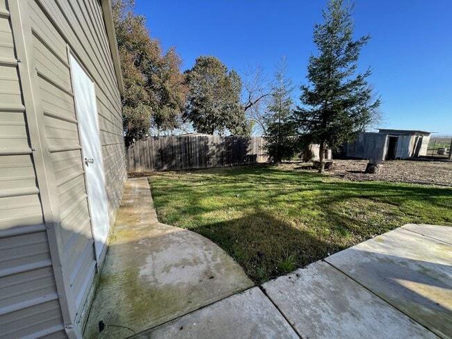 Building Photo - 8302 Bailey Rd