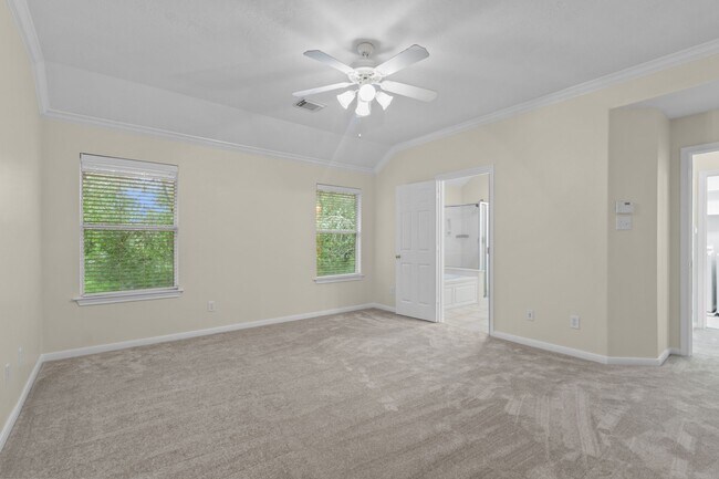 Building Photo - 142 W Burberry Cir
