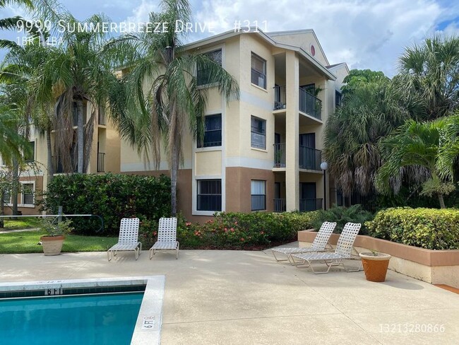 Building Photo - Beautiful 1/1 in Summerbreeze Condominums