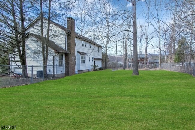 Building Photo - 619 Osio Ln