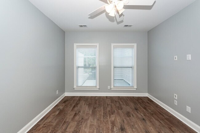 Building Photo - 3437 Fairwater Pl