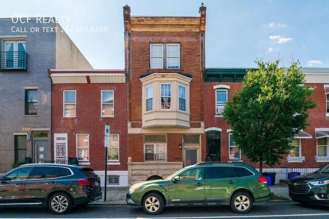 Building Photo - 2324 Christian St